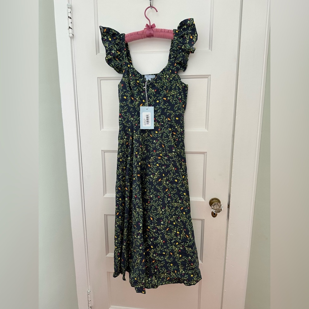 Hill House Daphne Midnight Garden Dress. Size small, tags attached.